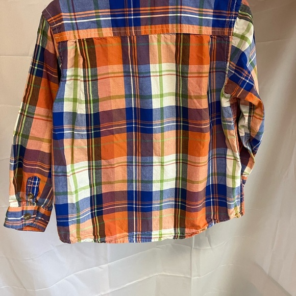 3 Button Down Shirt Bundle - Picture 3 of 15